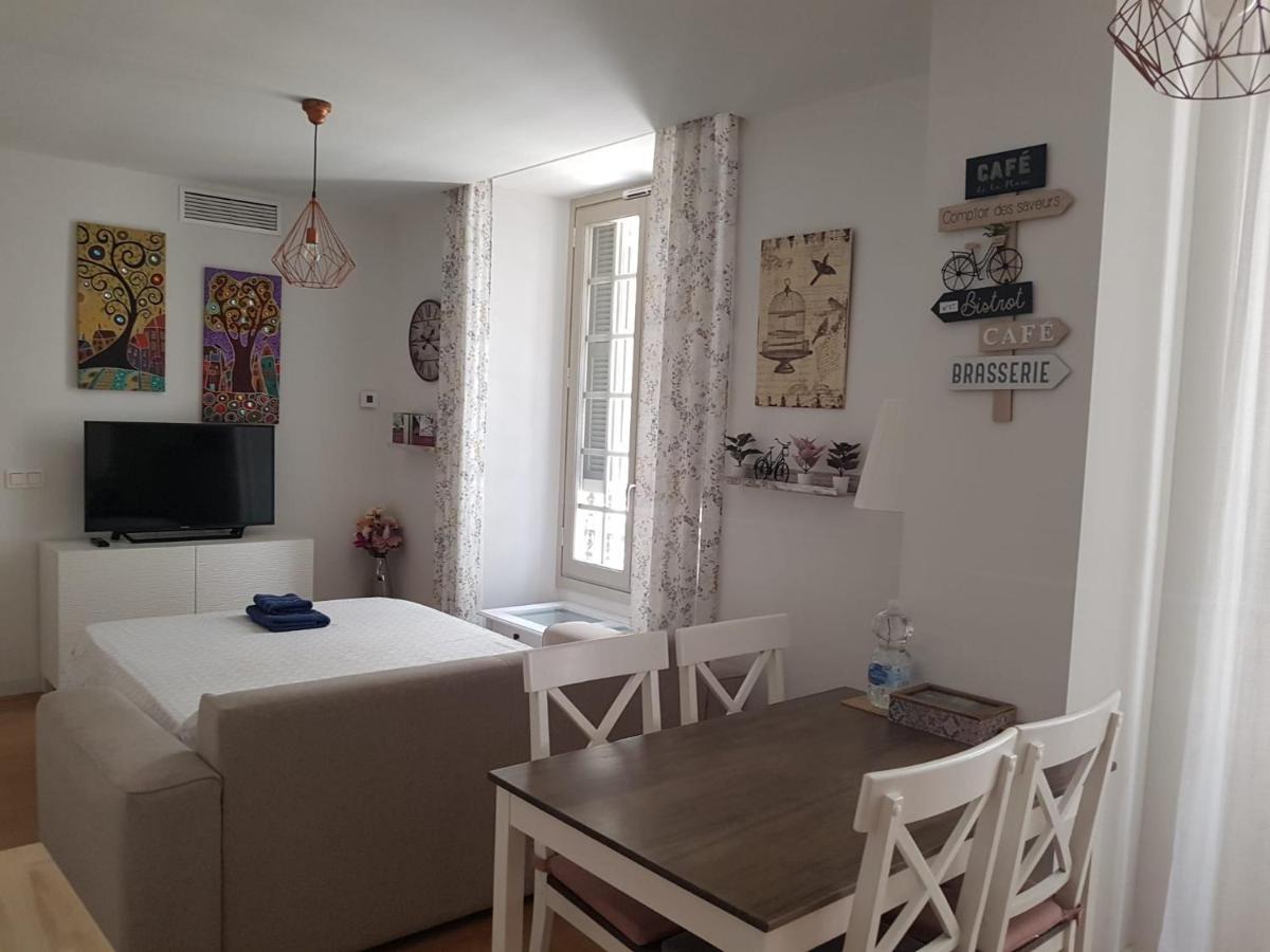 Apartamento Plaza Del Teatro Parking Free Malaga Luaran gambar